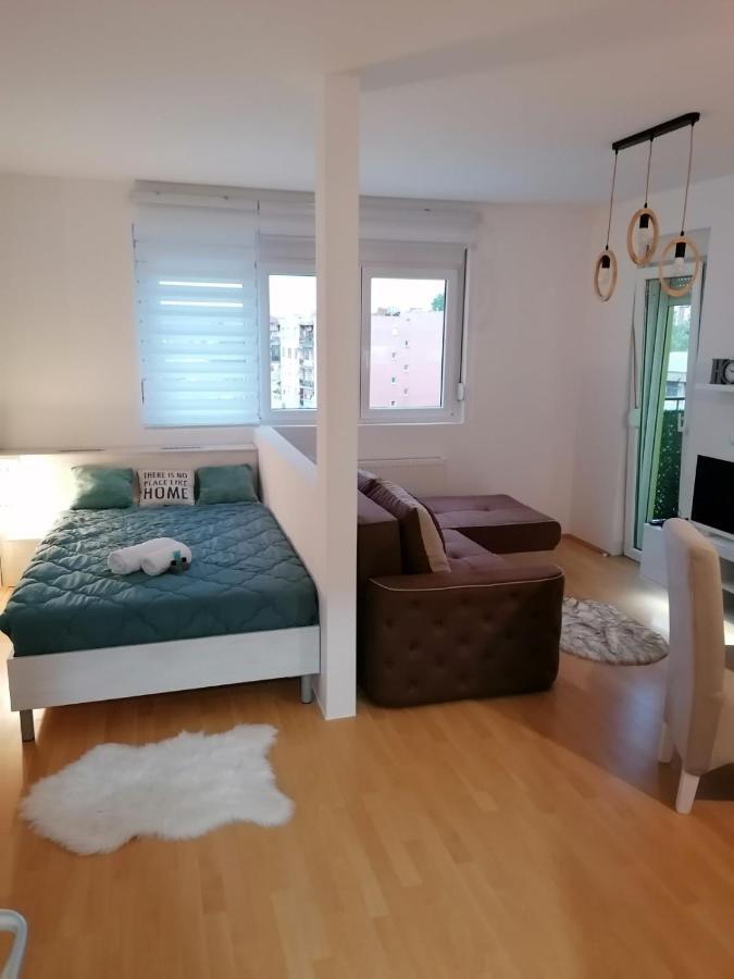 Emili Apartman Jagodina Extérieur photo