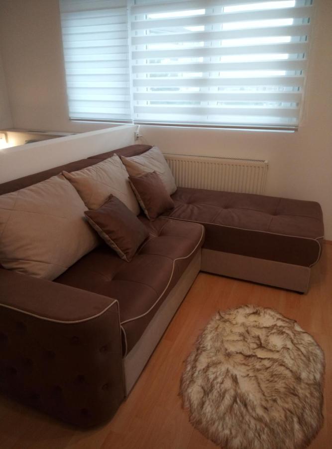 Emili Apartman Jagodina Extérieur photo