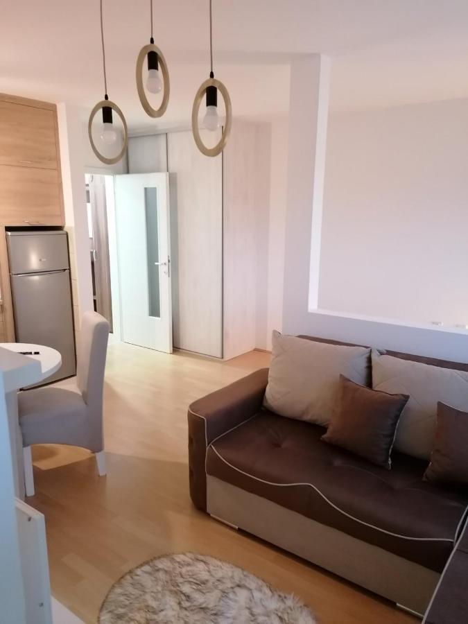 Emili Apartman Jagodina Extérieur photo